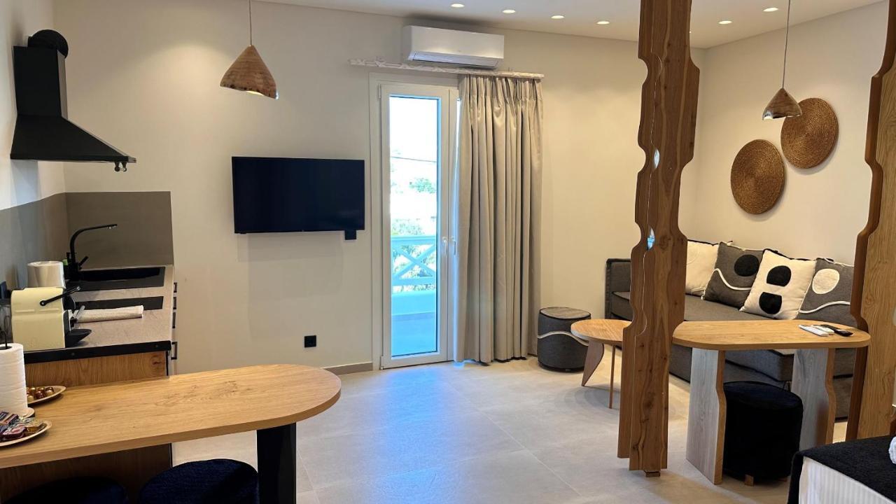 Aristotle Suites Adamantas  Exterior photo